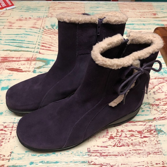 clarks ladies boots size 9